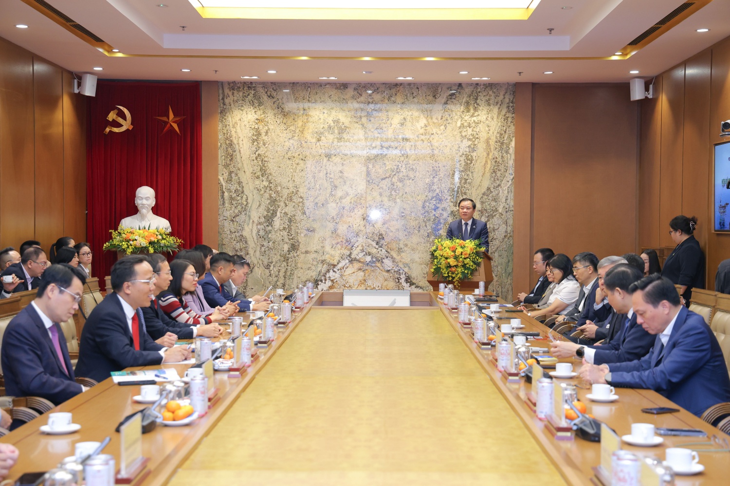 PVEP củng cố nền tảng cho chiến lược phát triển dài hạn PVEP củng cố nền tảng cho chiến lược phát triển dài hạn