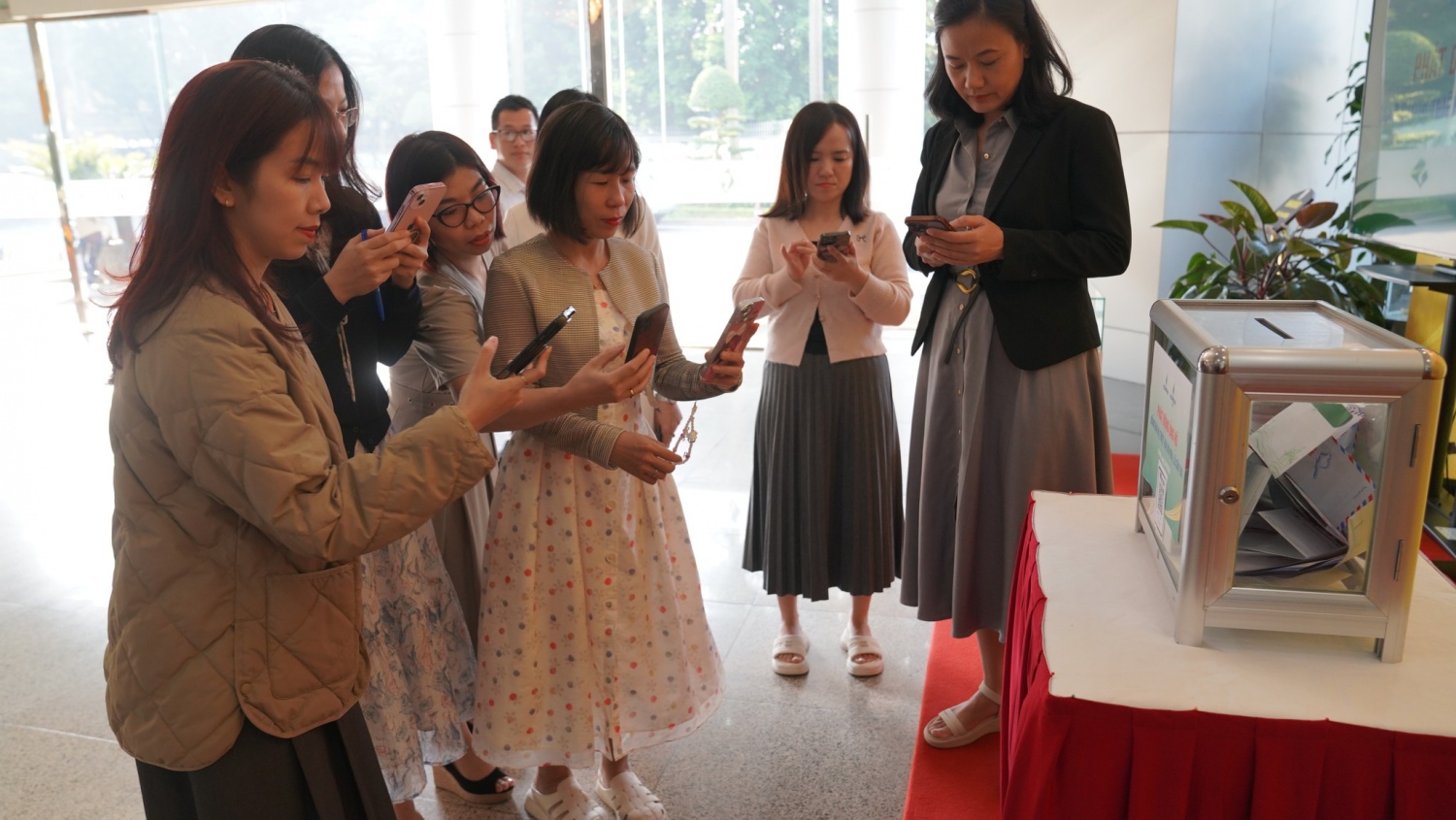 Công đoàn VPI phát động ủng hộ đồng bào miền Trung và Tây Nguyên chịu ảnh hưởng bởi mưa lũ