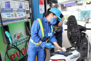 Giá xăng dầu đồng loạt giảm từ 15h ngày 27/11