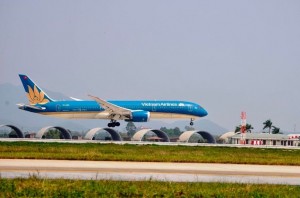 Hai sân bay Phù Cát và Tuy Hòa sẽ chịu ảnh hưởng trực tiếp bởi bão số 15 (Koto)