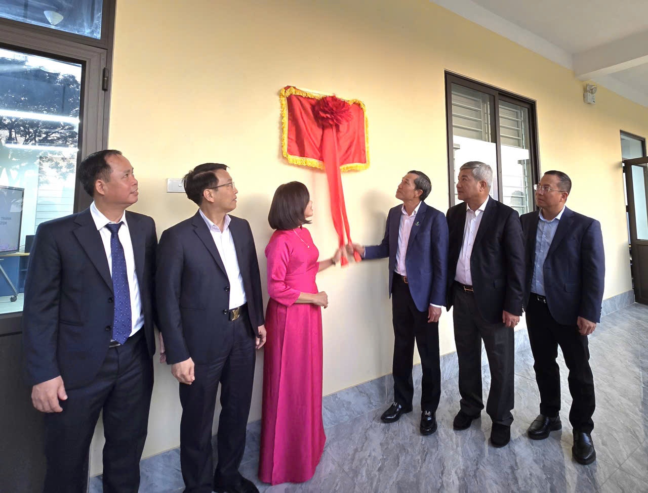 Petrovietnam khánh thành phòng STEM tại Phú Thọ, khơi dậy đam mê khoa học cho học sinh