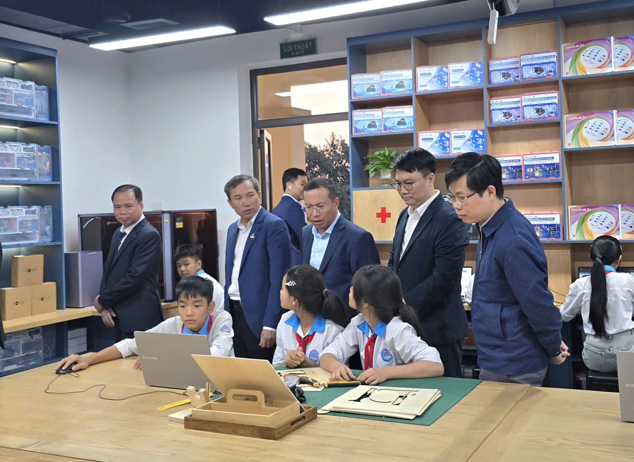 Petrovietnam khánh thành phòng STEM tại Phú Thọ, khơi dậy đam mê khoa học cho học sinh