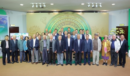 Nhìn lại chặng đường đầy vinh quang và tự hào