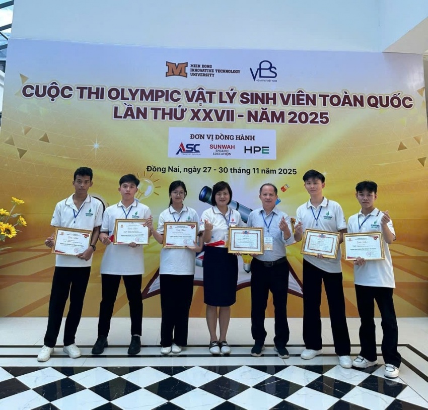 Đội tuyển PVU đạt giải Ba toàn đoàn tại Kỳ thi Olympic Vật lý sinh viên toàn quốc năm 2025