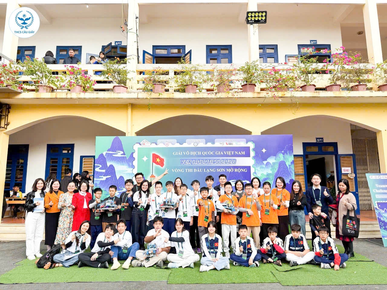 Phòng STEM: Môi trường thực hành, nền tảng cho sáng tạo và tư duy công nghệ Phòng STEM: Môi trường thực hành, nền tảng cho sáng tạo và tư duy công nghệ