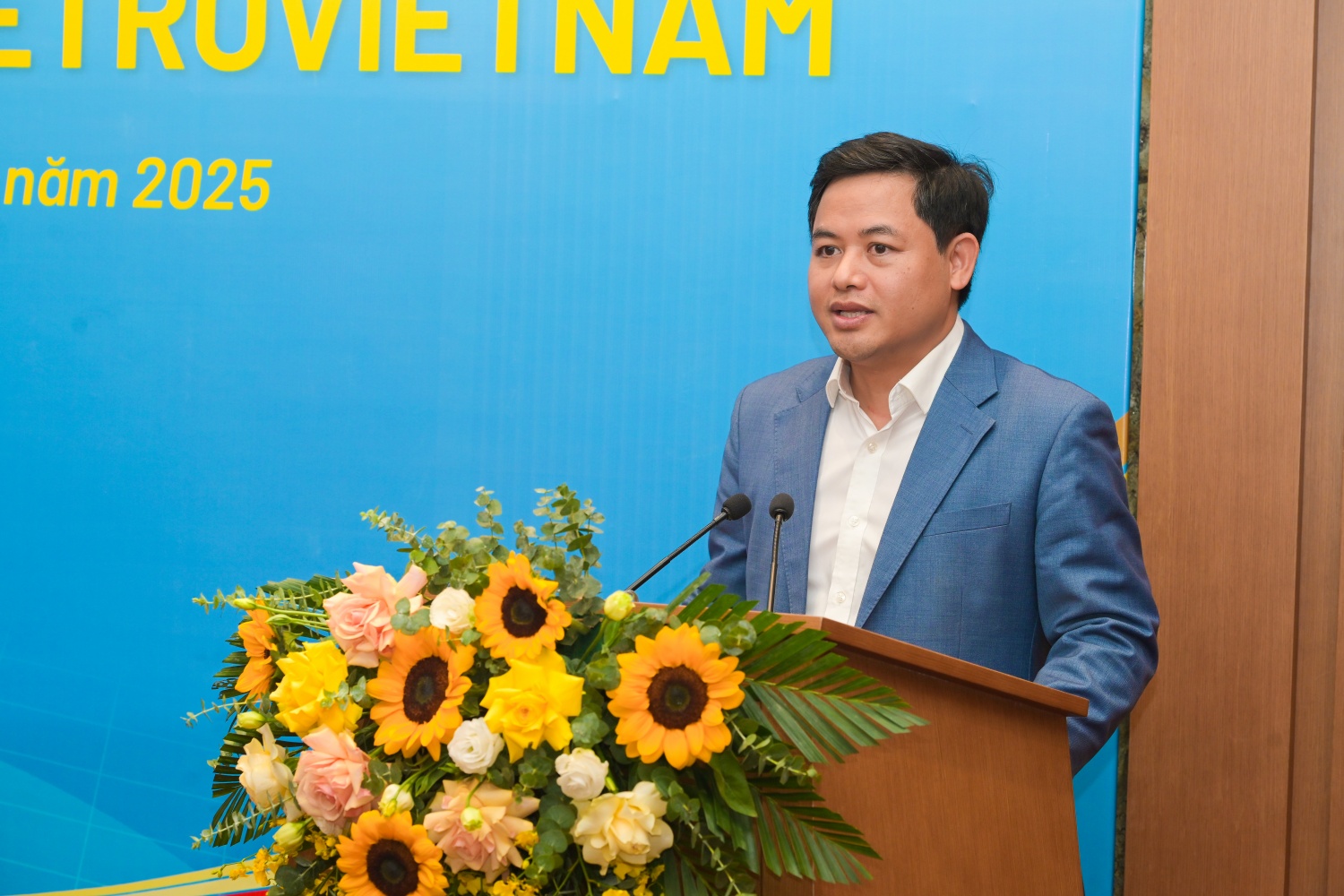 [CHÙM ẢNH] Petrovietnam kiến tạo hệ sinh thái STEM, xây dựng 100 phòng học đạt chuẩn quốc tế