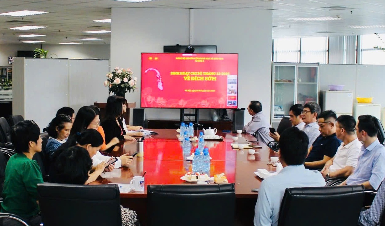 Đảng bộ Nghiên cứu Khoa học và Đào tạo thi đua "Về đích sớm" kế hoạch năm 2025