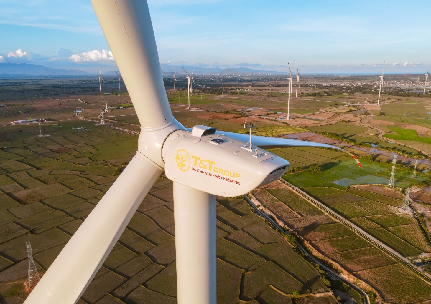 Khi doanh nghiệp tư nhân tạo giá trị bền vững từ năng lượng tái tạo