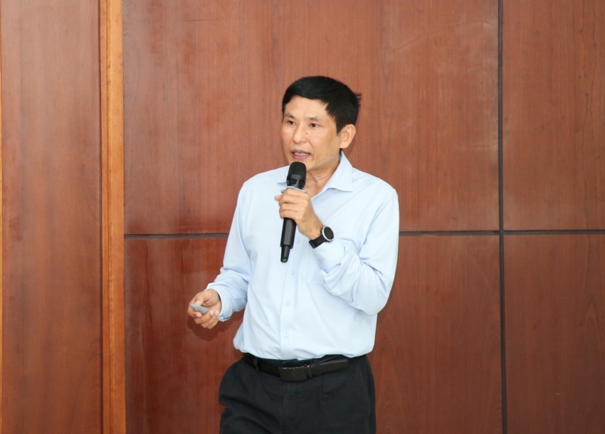 Chuyên gia Zarubezhneft EP Vietnam chia sẻ công nghệ khai thác dầu khí cho sinh viên PVU