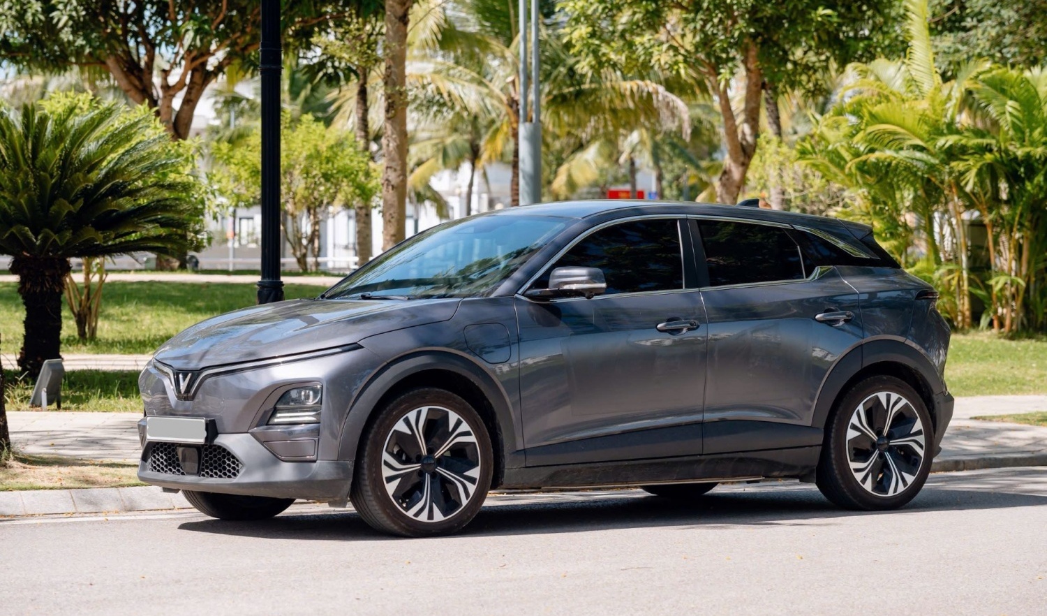 Tại sao ngày càng nhiều gia đình trẻ “chốt đơn” VinFast VF 6?