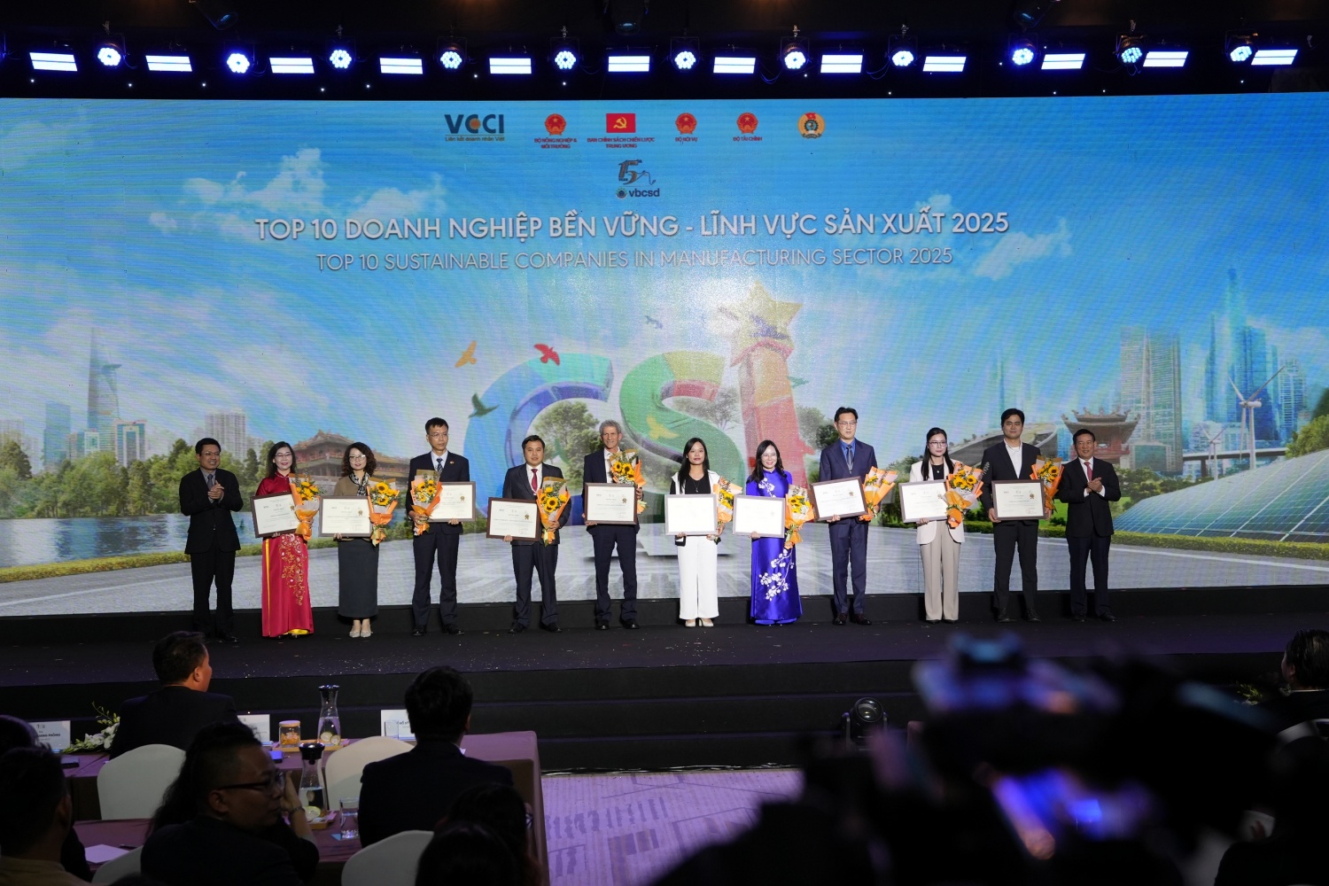 PVCFC dẫn đầu về phát triển bền vững và quản trị công ty bứt phá tại Việt Nam năm 2025