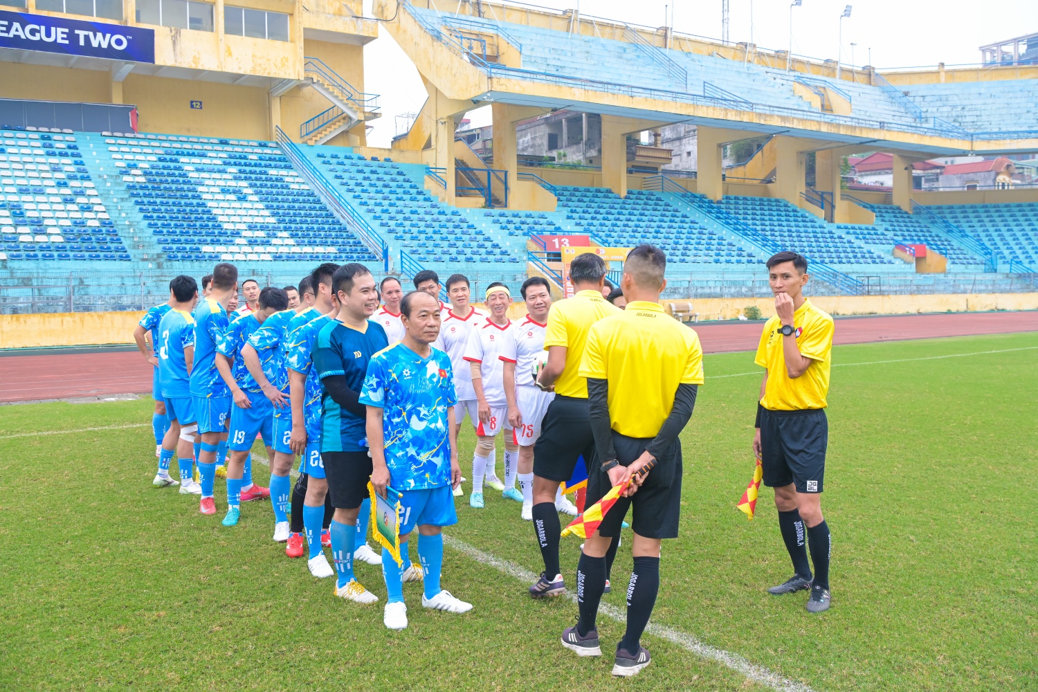 Giao hữu bóng đá Petrovietnam – Quốc hội: Rèn luyện thể thao, lan tỏa tinh thần đoàn kết