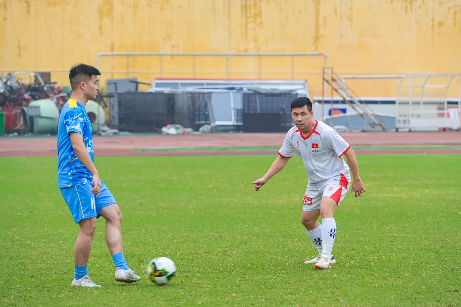 Giao hữu bóng đá Petrovietnam – Quốc hội: Rèn luyện thể thao, lan tỏa tinh thần đoàn kết
