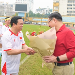Giao hữu bóng đá Petrovietnam – Quốc hội: Rèn luyện thể thao, lan tỏa tinh thần đoàn kết