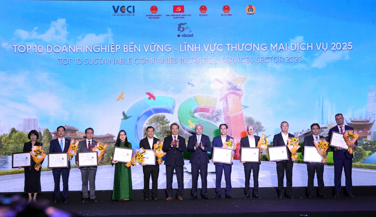 PV Drilling được vinh danh Top 10 Doanh nghiệp Bền vững tại Việt Nam năm 2025