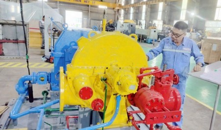 Người cựu binh bền bỉ với những sáng kiến ở Nhà máy Đạm Cà Mau