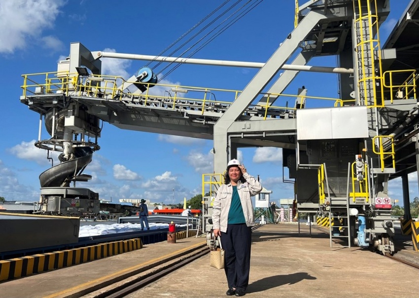 Nhà máy thông minh đầu tiên của Petrovietnam: Dấu ấn đậm nét chuyển đổi số