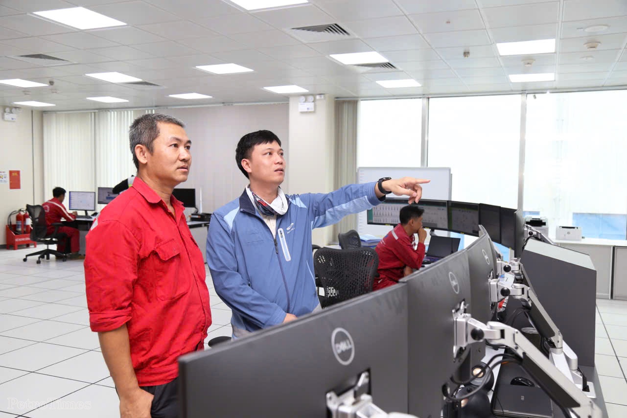 Chuyện làm Nhà máy điện Nhơn Trạch 3 và 4 Chuyện làm Nhà máy điện Nhơn Trạch 3 và 4