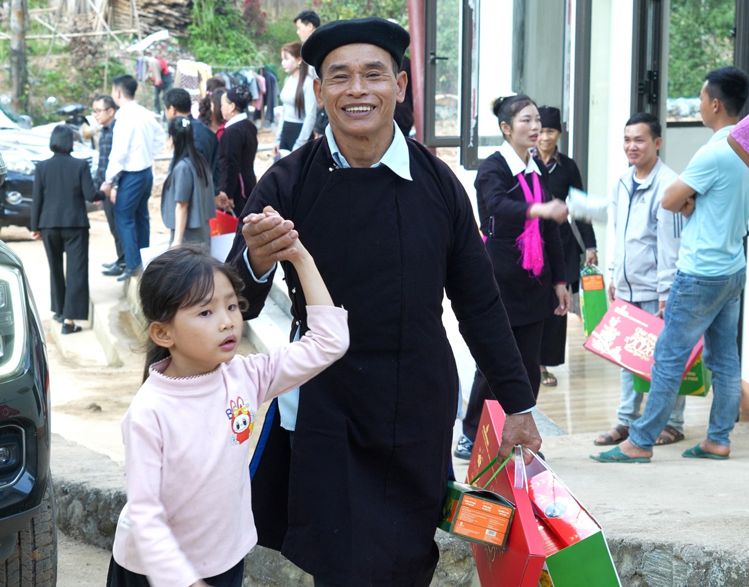 Petrovietnam mang hơi ấm đến vùng cao Lào Cai