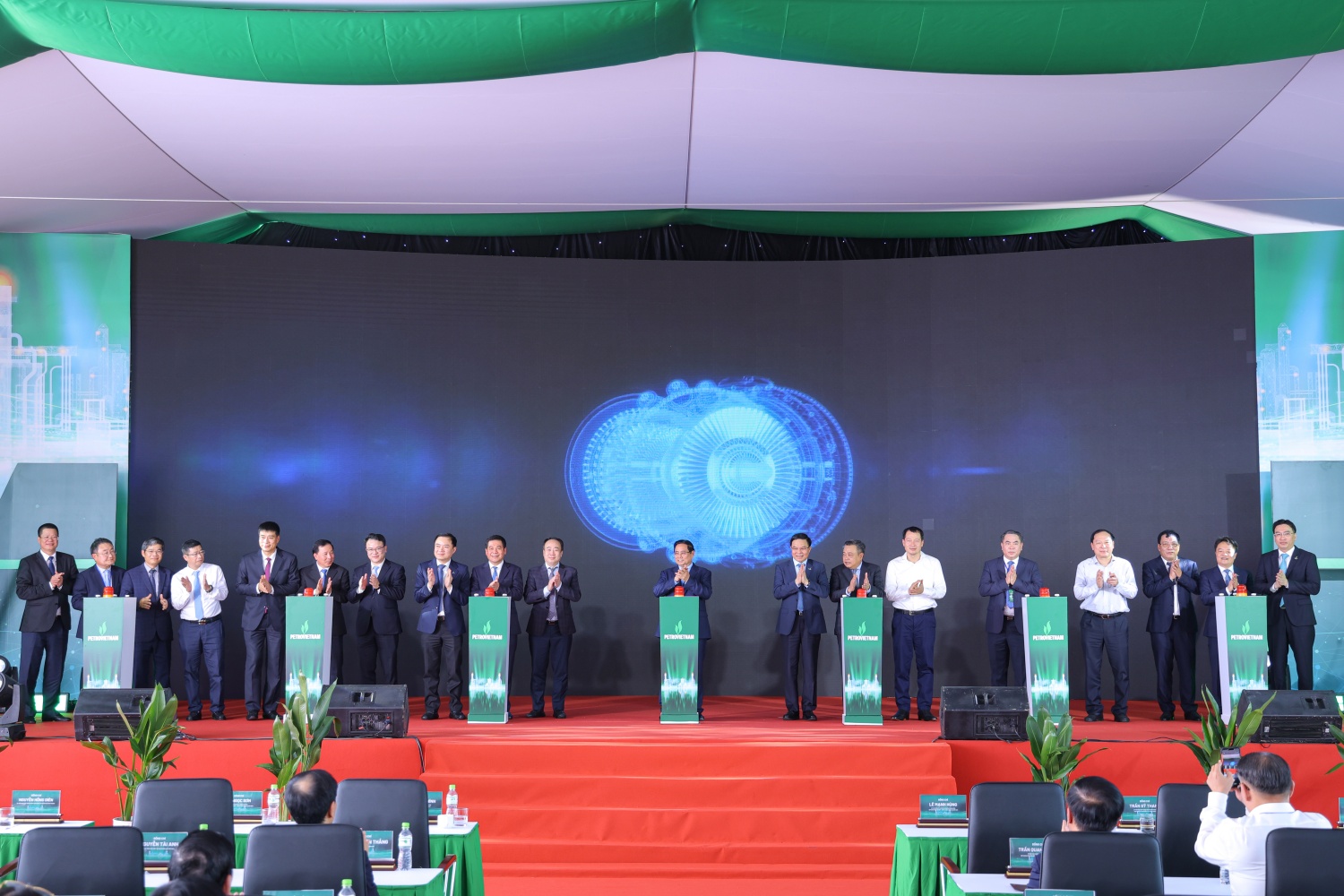 Khánh thành Nhơn Trạch 3&4 - Nhà máy điện khí LNG đầu tiên tại Việt Nam Khánh thành Nhơn Trạch 3&4 - Nhà máy điện khí LNG đầu tiên tại Việt Nam