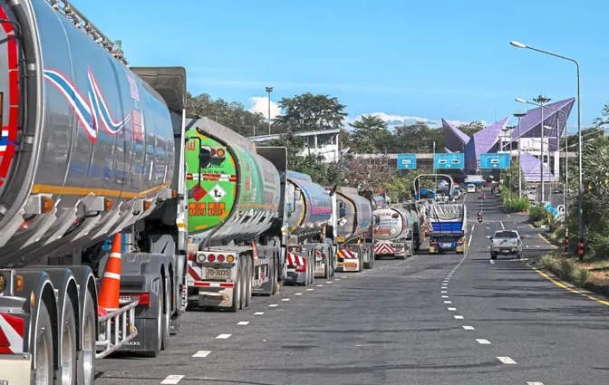 Thái Lan dọa ngừng xuất khẩu nhiên liệu sang Campuchia