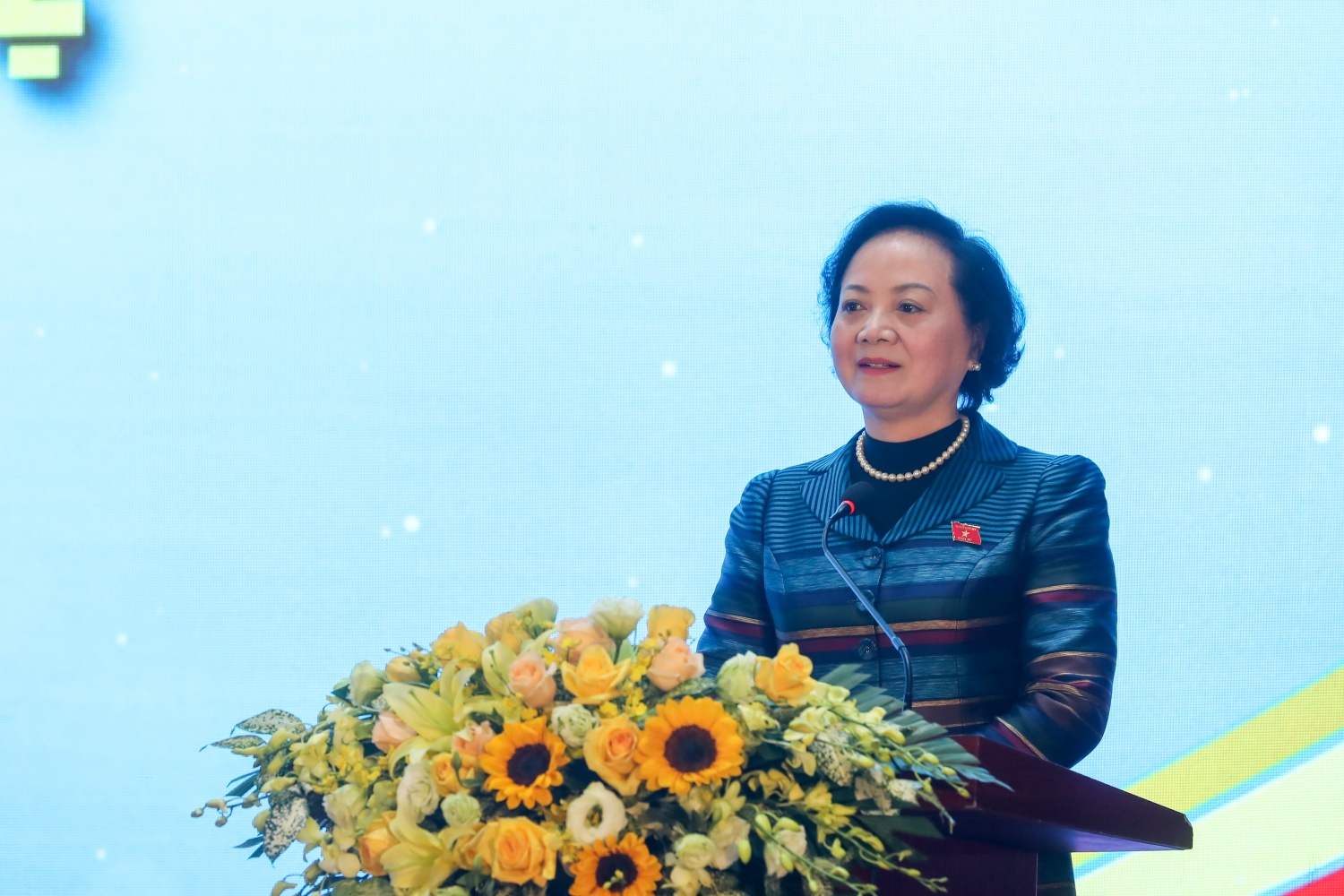 Petrovietnam đồng hành, nâng cao chất lượng giáo dục tỉnh Lào Cai