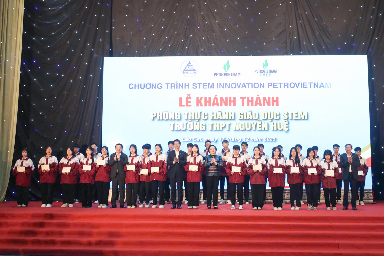 Petrovietnam đồng hành, nâng cao chất lượng giáo dục tỉnh Lào Cai