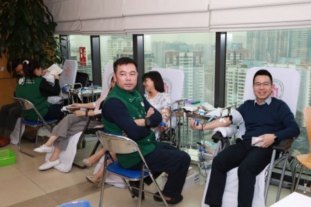 Tuổi trẻ PVEP lan tỏa yêu thương qua Hành trình đỏ 2025