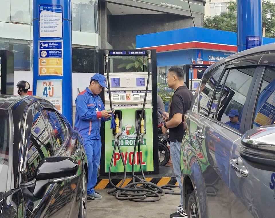 Những điểm cần biết khi chính thức bắt buộc dùng xăng sinh học từ tháng 6/2026