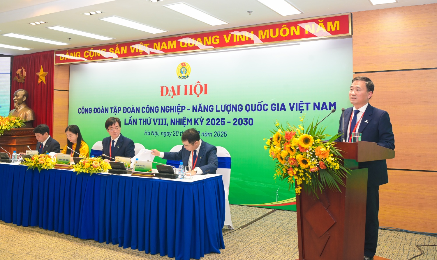 Phiên thứ nhất, Đại hội Công đoàn Petrovietnam lần thứ VIII, nhiệm kỳ 2025-2030