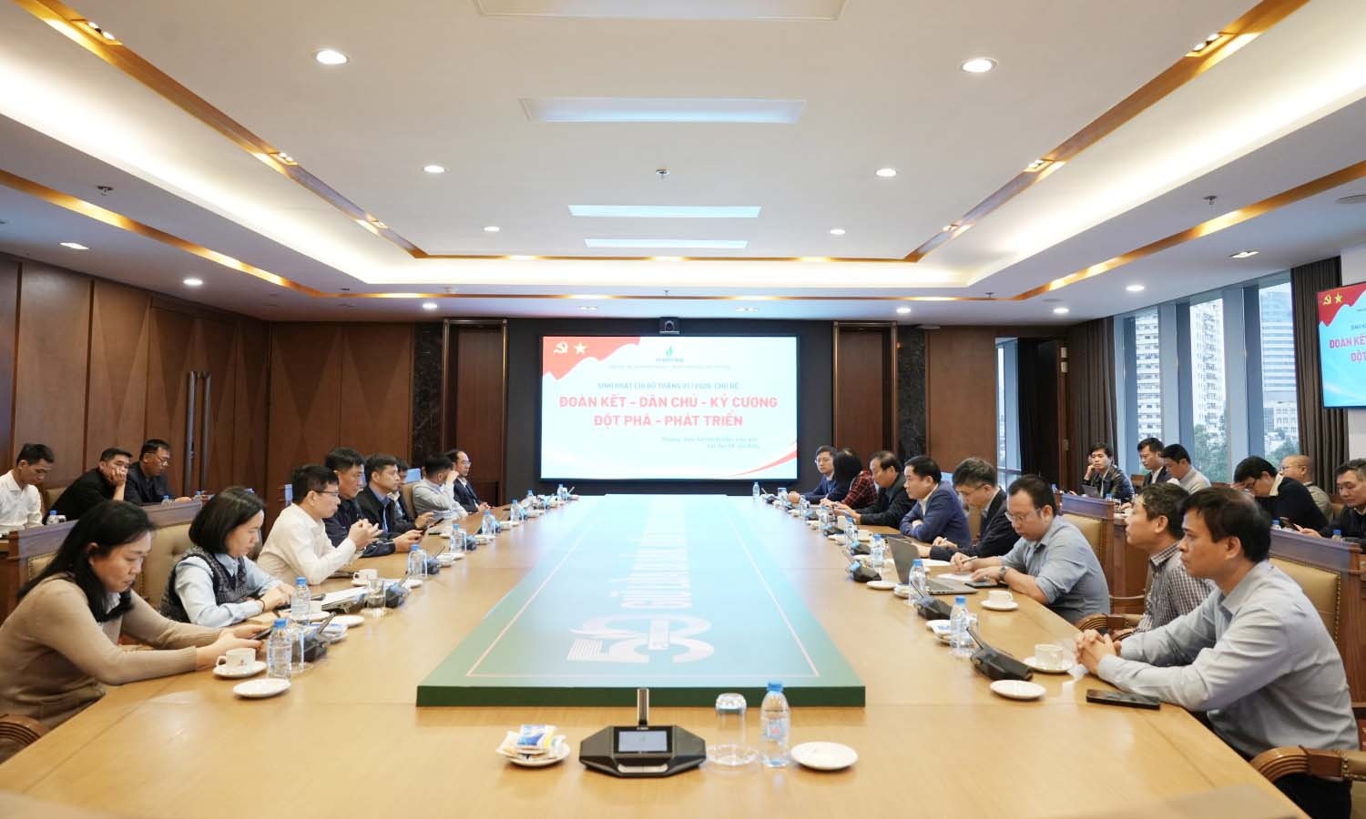 Đảng bộ Bộ máy QL&ĐH Petrovietnam: Thống nhất nhận thức, củng cố niềm tin, tạo nền tảng bứt phá trong giai đoạn mới