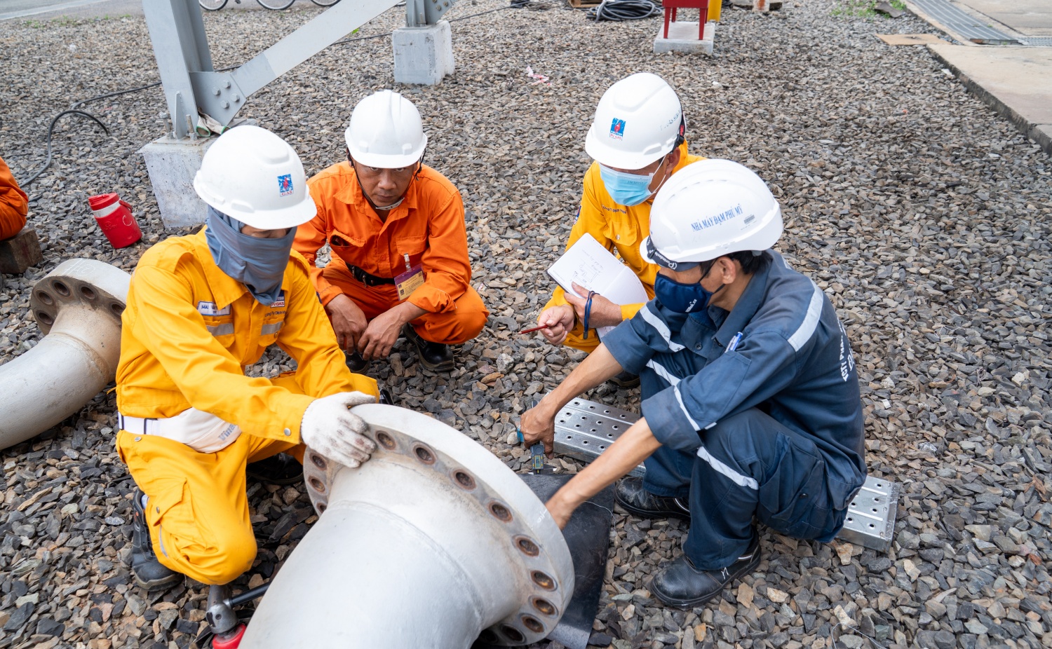 [Chùm ảnh] BDTT Nhà máy đạm Phú Mỹ: Nhịp làm việc khẩn trương trong từng công đoạn