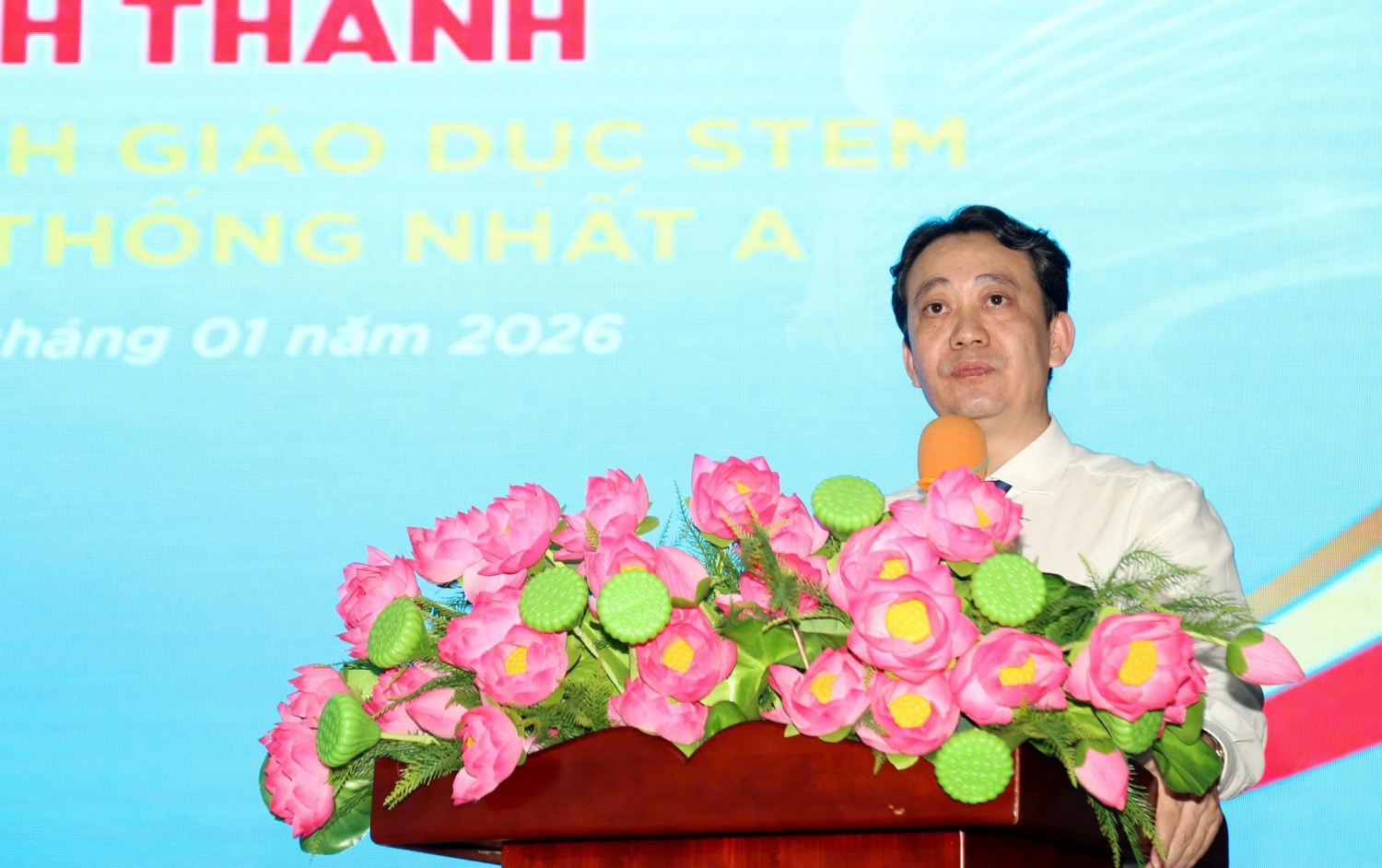 Ươm mầm tư duy khoa học và năng lực nghiên cứu cho học sinh ngay từ bậc phổ thông