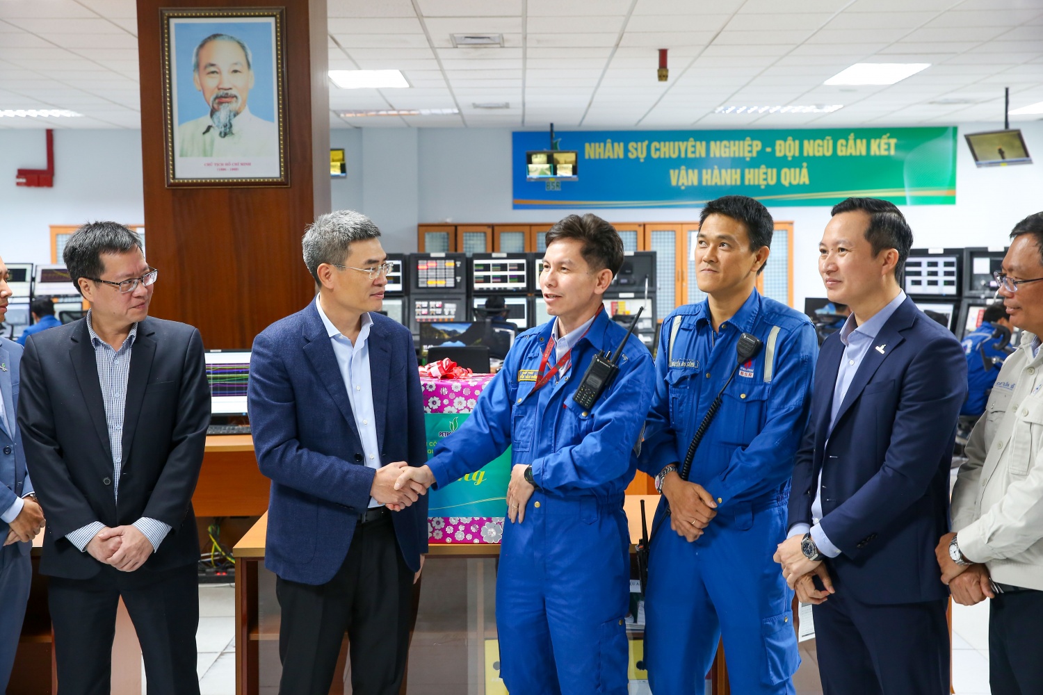 Kiểm soát chặt chẽ tiến độ và chất lượng dự án NCMR NMLD Dung Quất