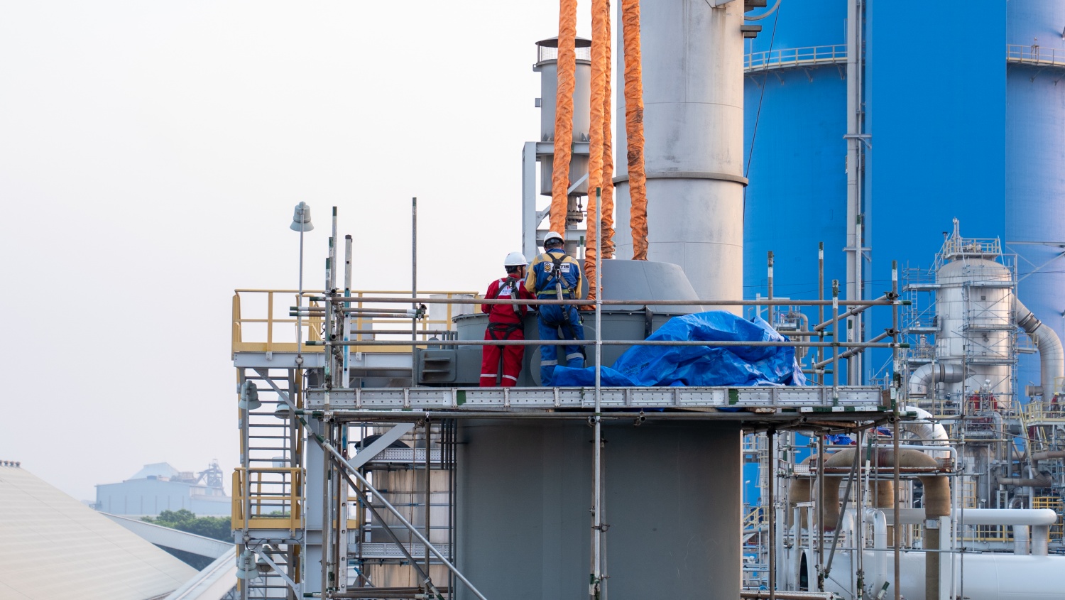 [Chùm ảnh] Những “bước lắp ghép quyết định” trong đợt BDTT Nhà máy Đạm Phú Mỹ