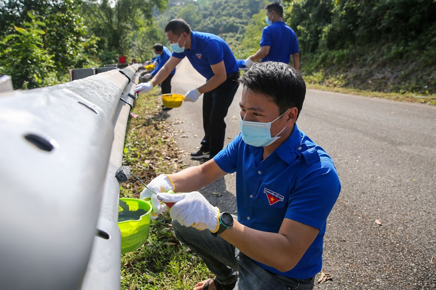 Đoàn Thanh niên BSR xung kích “xanh hóa” Nhà máy Lọc dầu Dung Quất