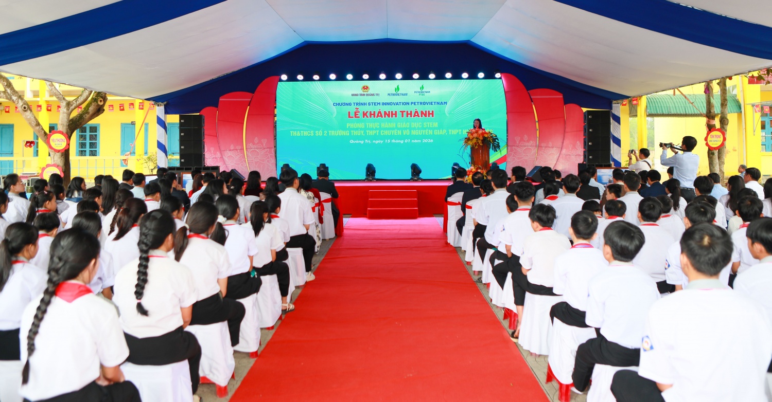 Đưa giáo dục STEM đến với học sinh “Vùng đất lửa” Quảng Trị