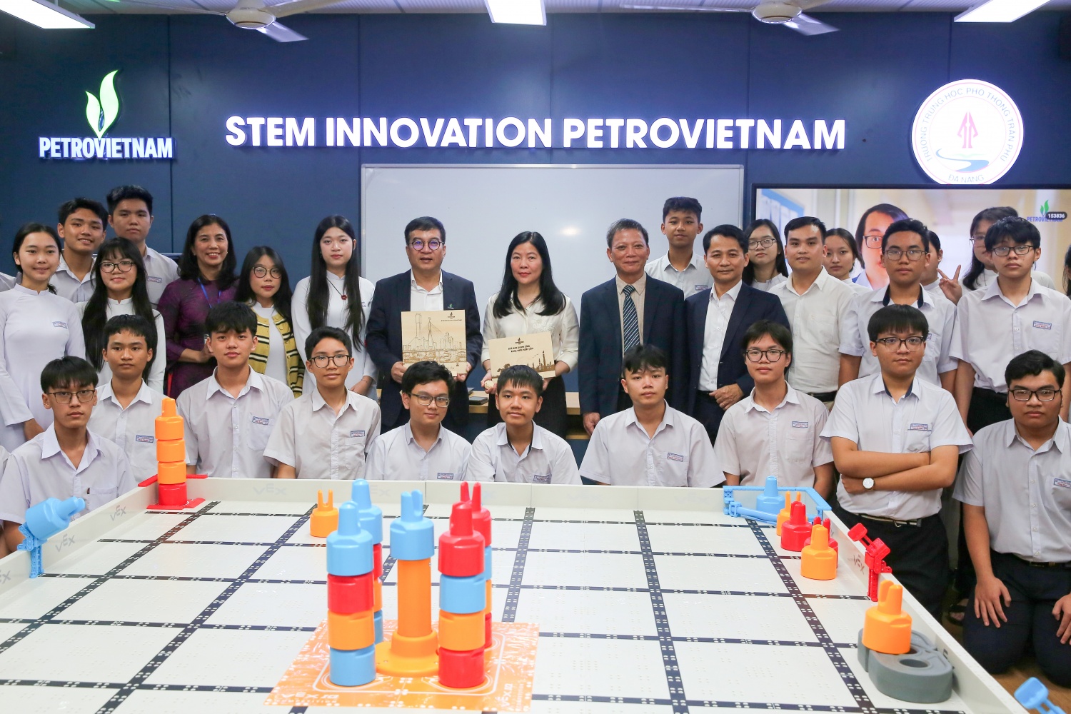 Ươm mầm nhân lực chất lượng cao cho đất nước