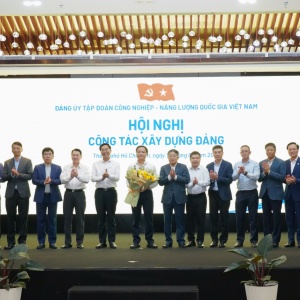 [VIDEO] Petrovietnam quán triệt Nghị quyết Đại hội, triển khai sắp xếp, kiện toàn tổ chức đảng