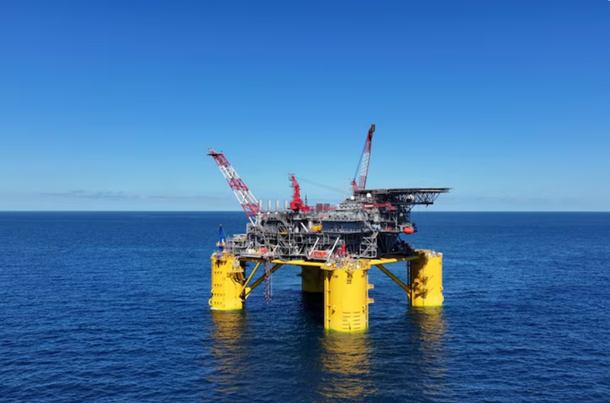 IEA: Thị trường dầu đối mặt với dư cung trong quý I