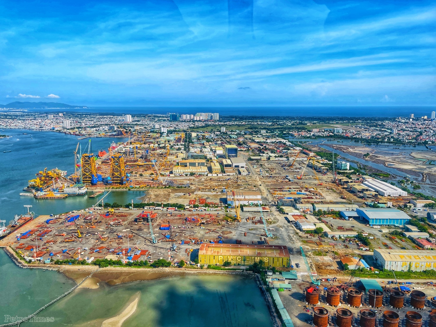 Doanh nghiệp nhà nước và vai trò kiến tạo động lực phát triển đô thị Doanh nghiệp Nhà nước và vai trò kiến tạo động lực phát triển đô thị