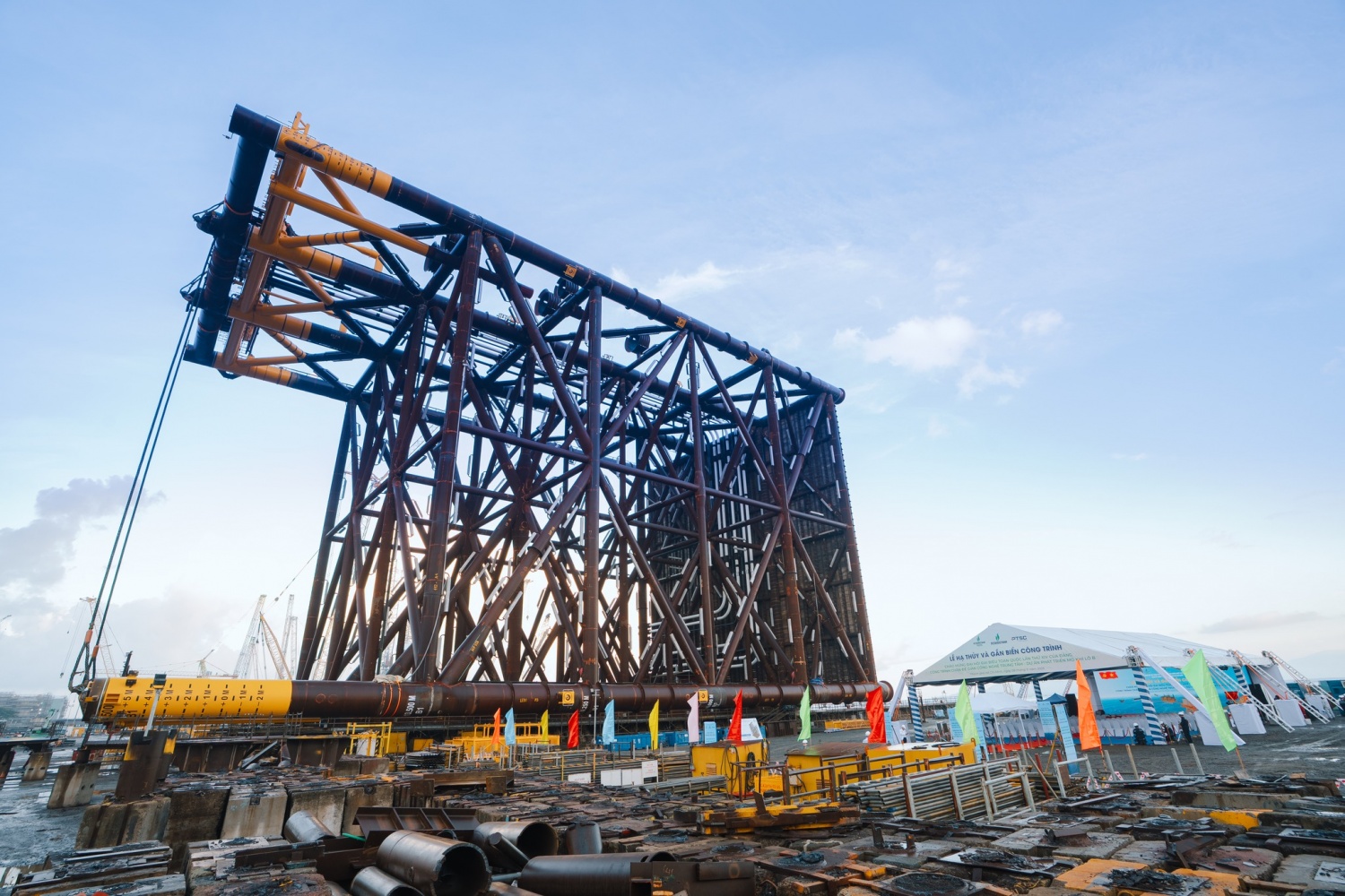 Cảng dịch vụ dầu khí, năng lượng chiến lược của Petrovietnam tại Bà Rịa - Vũng Tàu (TP HCM)