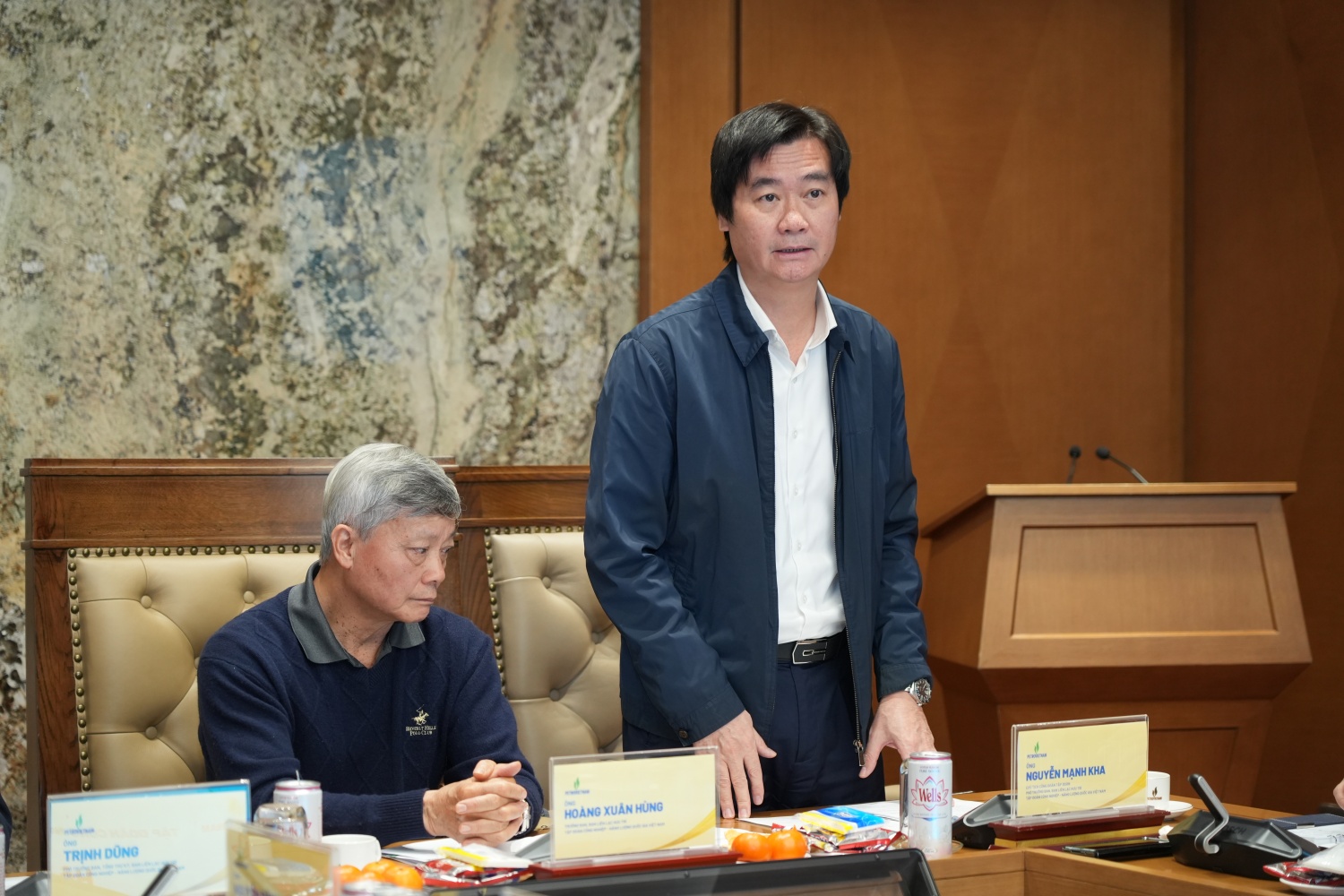 Phát huy văn hóa “nghĩa tình”, gắn kết các thế hệ người lao động Petrovietnam