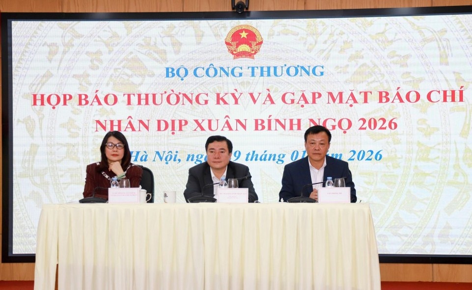 Bảo đảm đủ điện cho tăng trưởng, dầu khí giữ vai trò trụ cột năng lượng