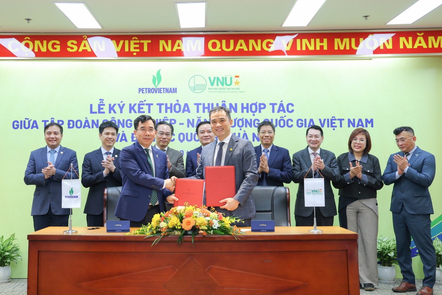 Kết nối thực tiễn sản xuất với nền tảng khoa học tiên tiến