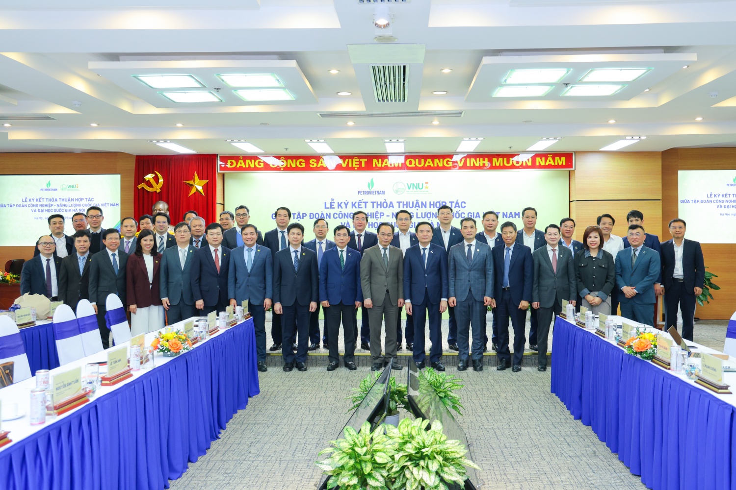 Kết nối thực tiễn sản xuất với nền tảng khoa học tiên tiến