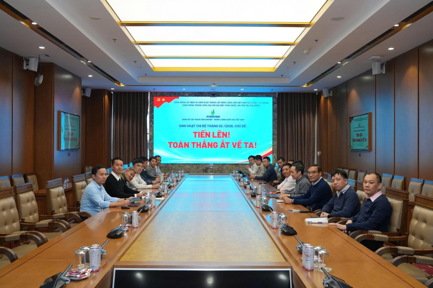 Chi bộ Ban Điện & Năng lượng Tái tạo