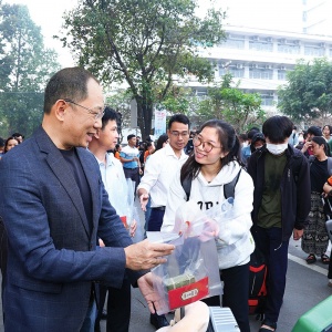 Những chuyến xe đoàn viên mùa Xuân - Hành trình PVOIL gieo mầm hạnh phúc