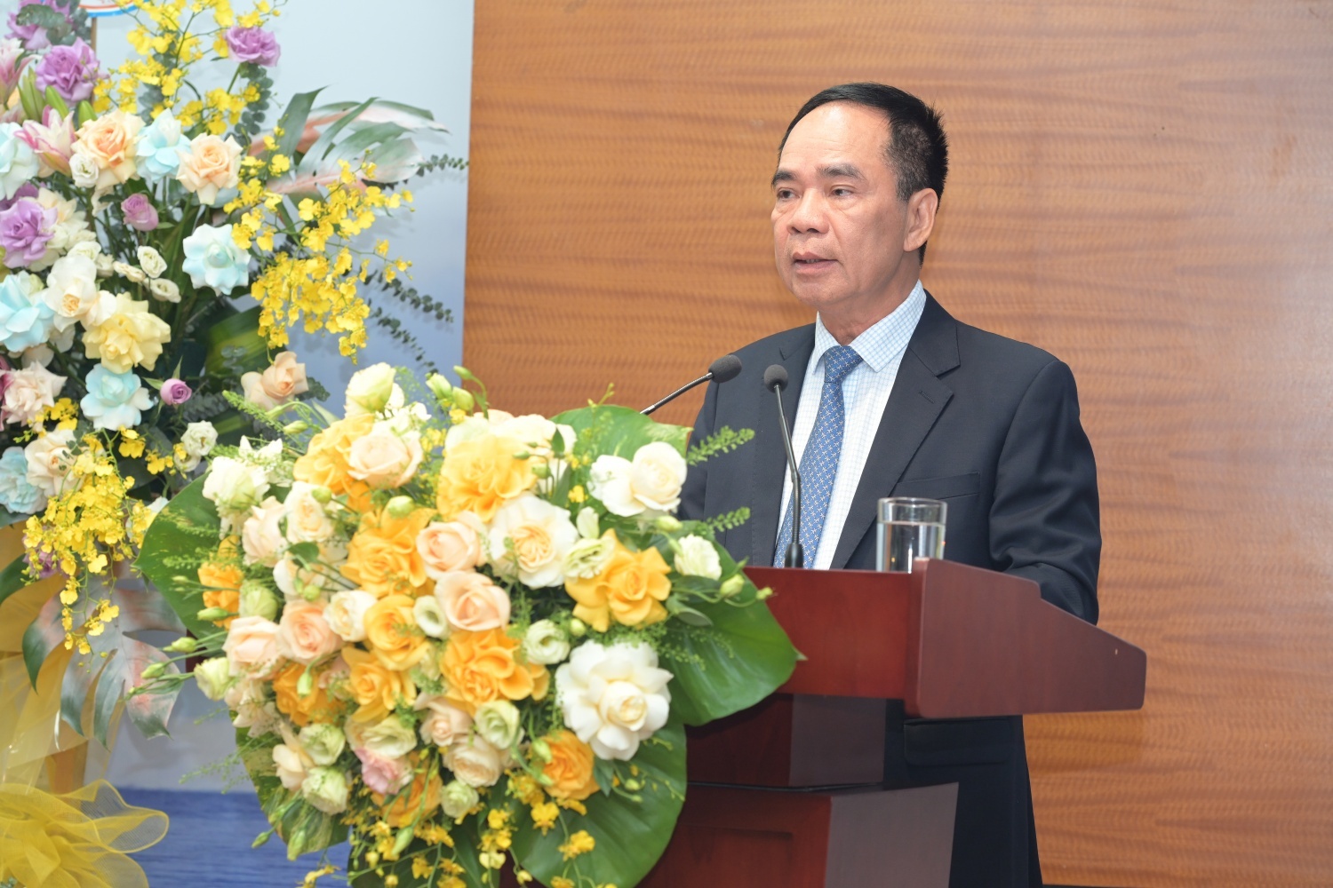 TS Nguyễn Quốc Thập: Chưa gỡ cơ chế, QC 75% khó phát huy hiệu quả TS Nguyễn Quốc Thập: Chưa gỡ cơ chế, QC 75% khó phát huy hiệu quả