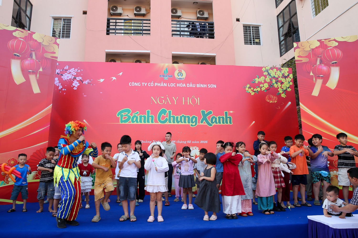 BSR tổ chức chương trình “Bánh chưng xanh”, gửi trọn hương Tết đến người lao động